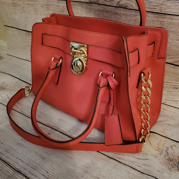 Michael Kors Hamilton EW East West Satchel - Picture 5 of 16